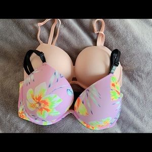 Bundle of Victoria’s Secret push up bra